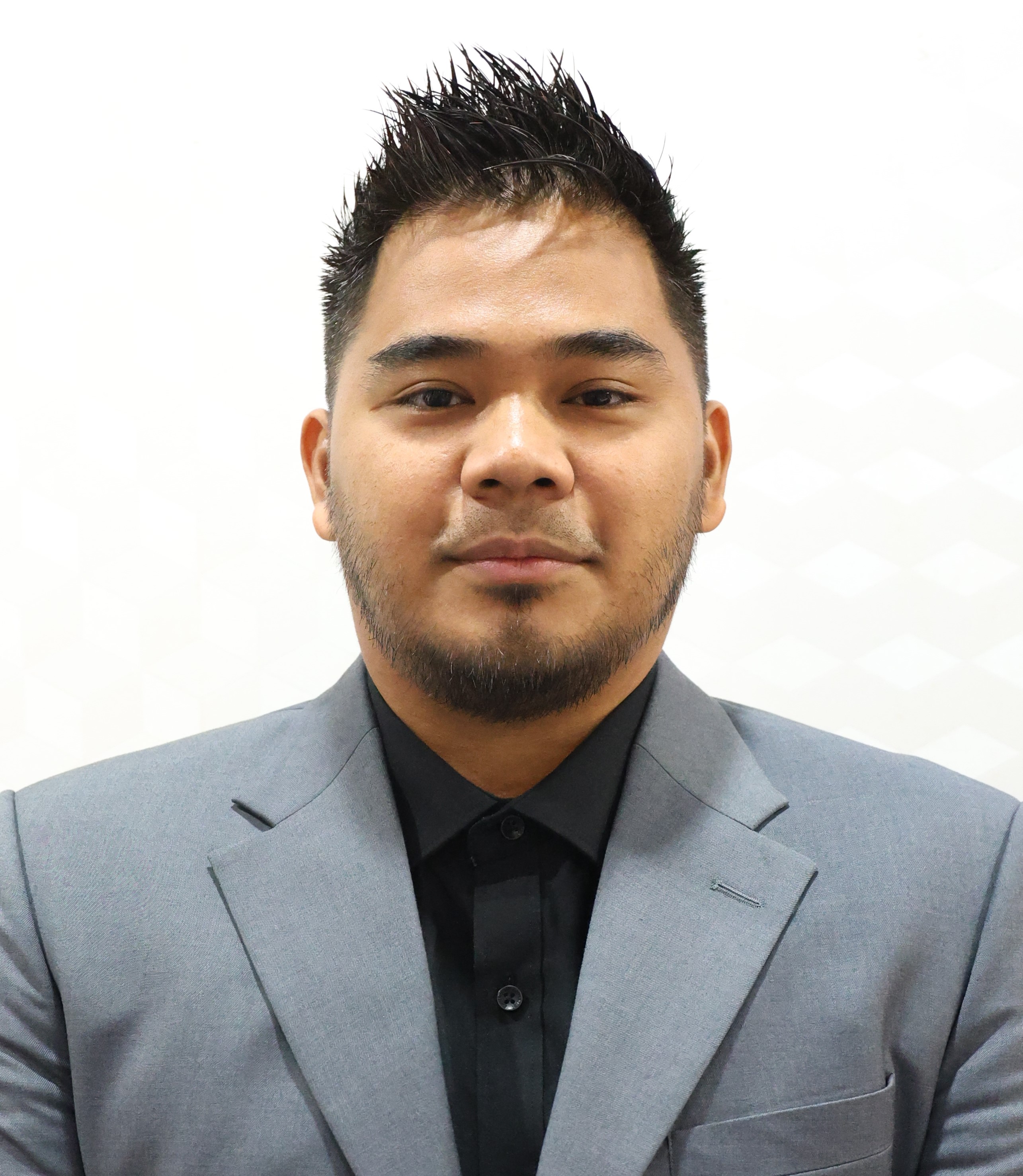 NIK SYAFIQ SYAZWAN BIN NIK MIN 