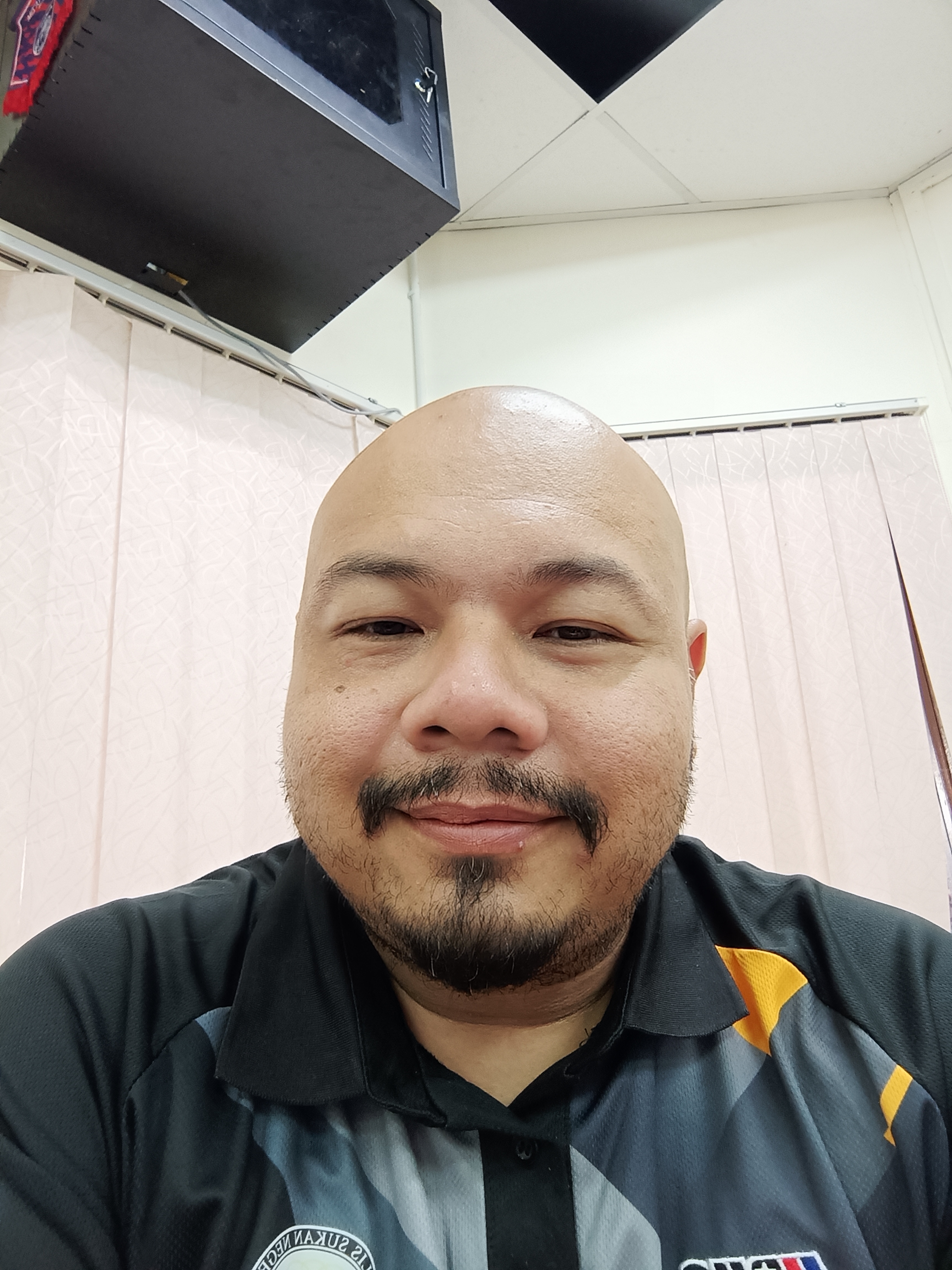 MOHD IZANIL ZAIREN BIN MOHD NAYAN